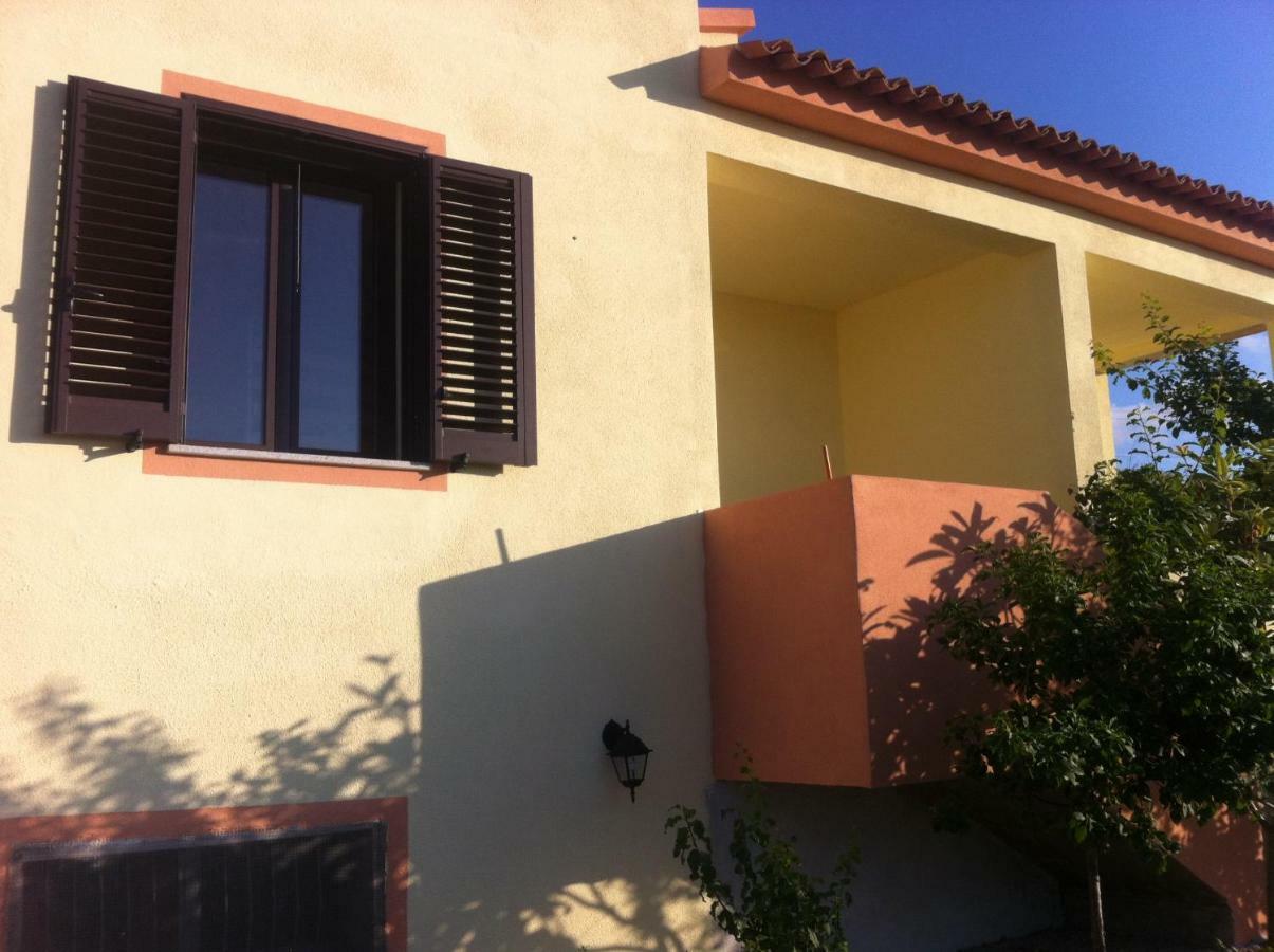 Ginepro Family Apartman Valledoria Kültér fotó