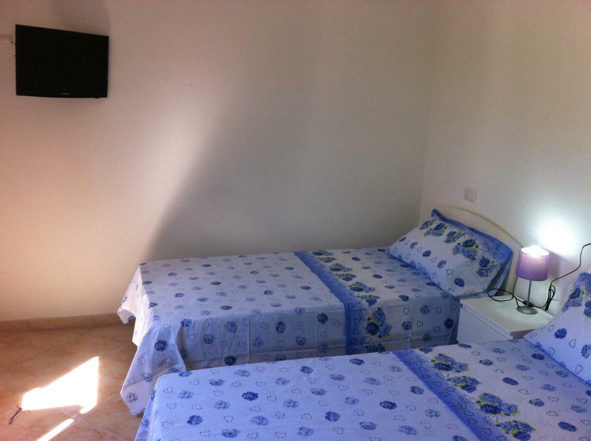 Ginepro Family Apartman Valledoria Kültér fotó